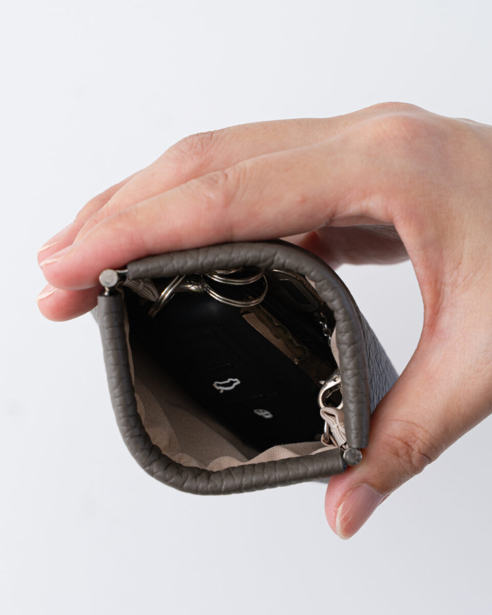 トリヨンクレマンスのキーポーチ