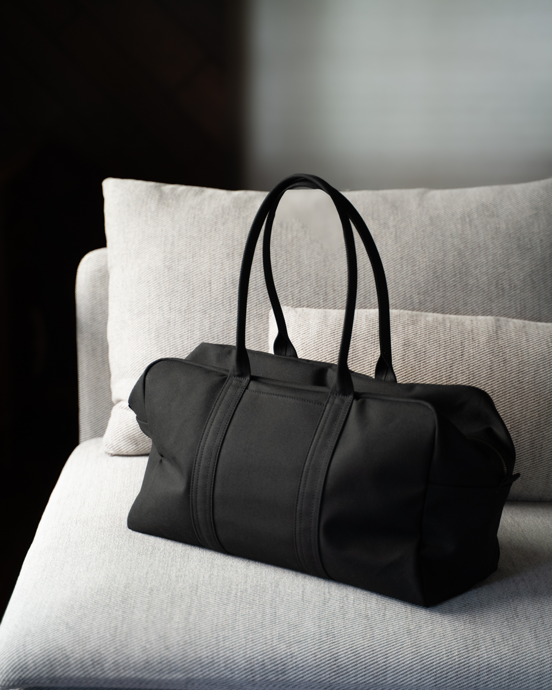 帆布のボストンバッグ