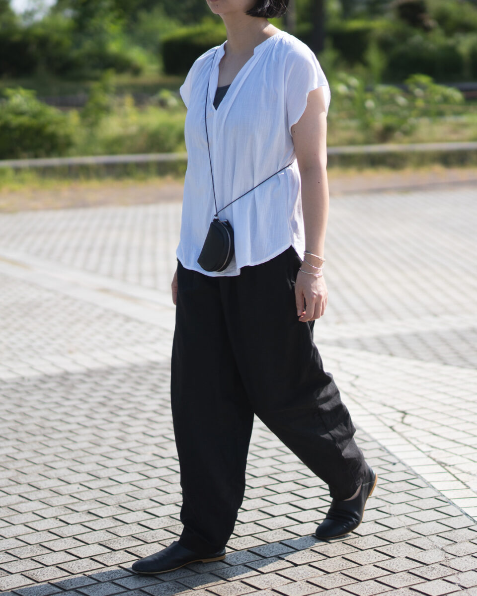 革のポシェット