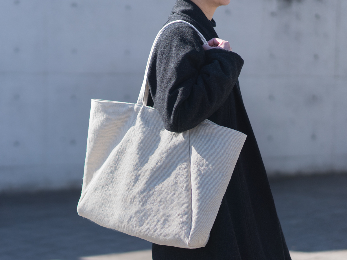 コットンジュートのトートバッグ